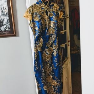 stunning Chinese qipao dress